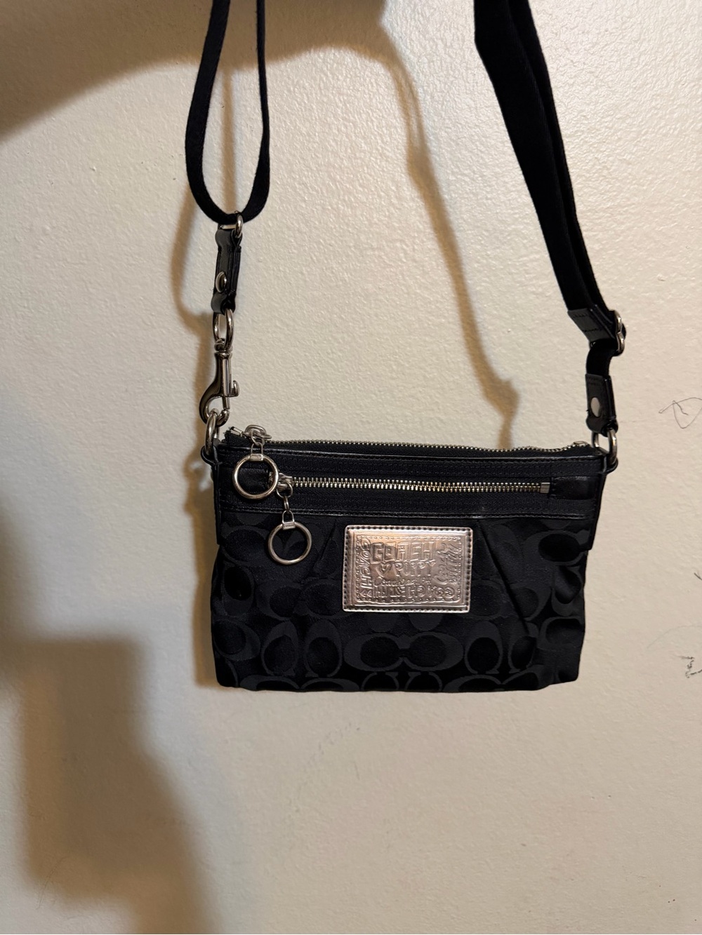 Coach poppy black sign sateen crossbody